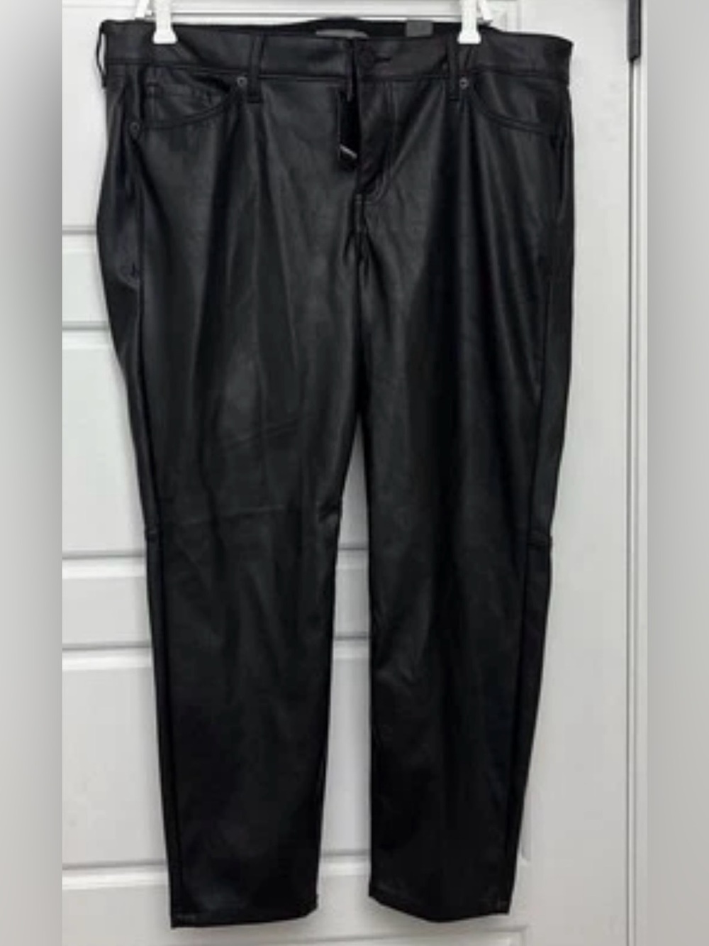 Torrid Women Black Faux/Vegan Leather Jean Pants Sz 18 R NEW